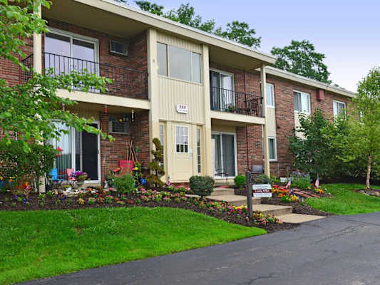 Integrity Chardon / Maple Ridge Apartments property